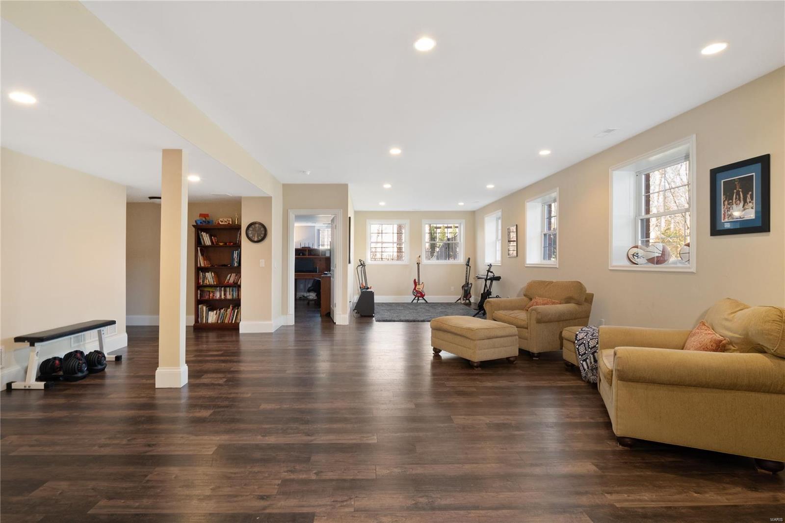 Frontenac Park - Residential