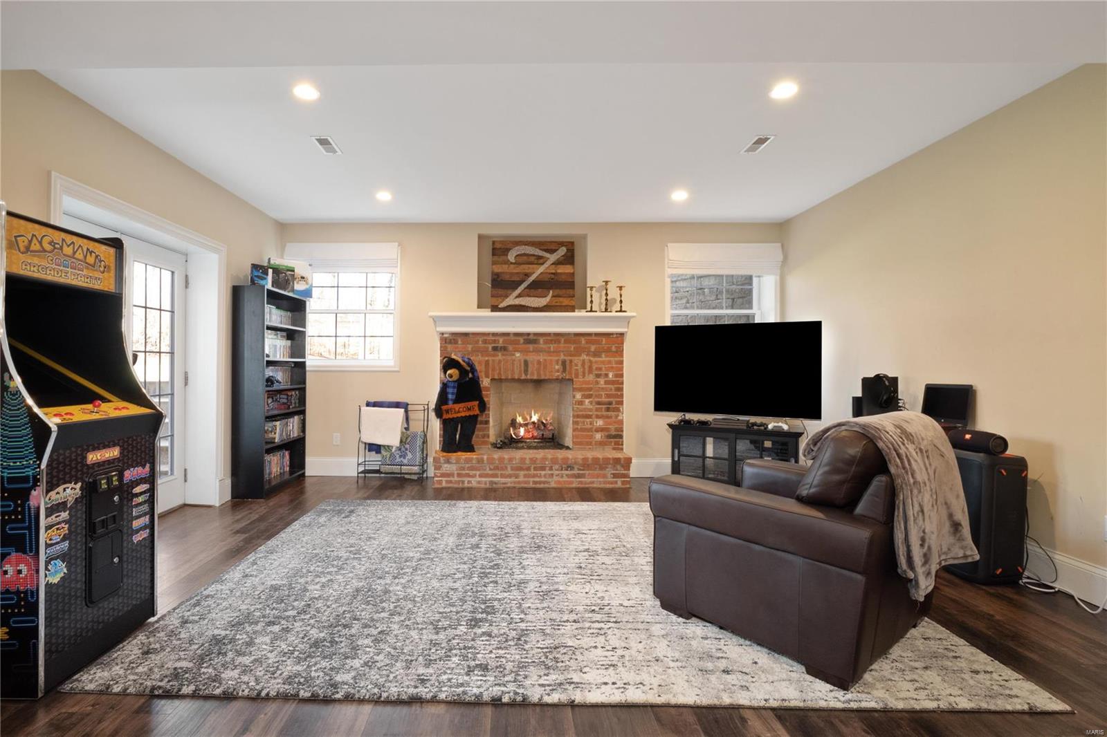 Frontenac Park - Residential