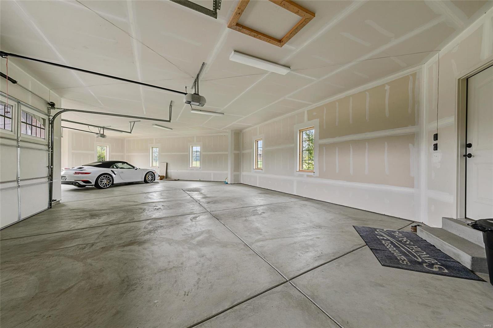 The Crossings at Lauderdale Estates - Residential