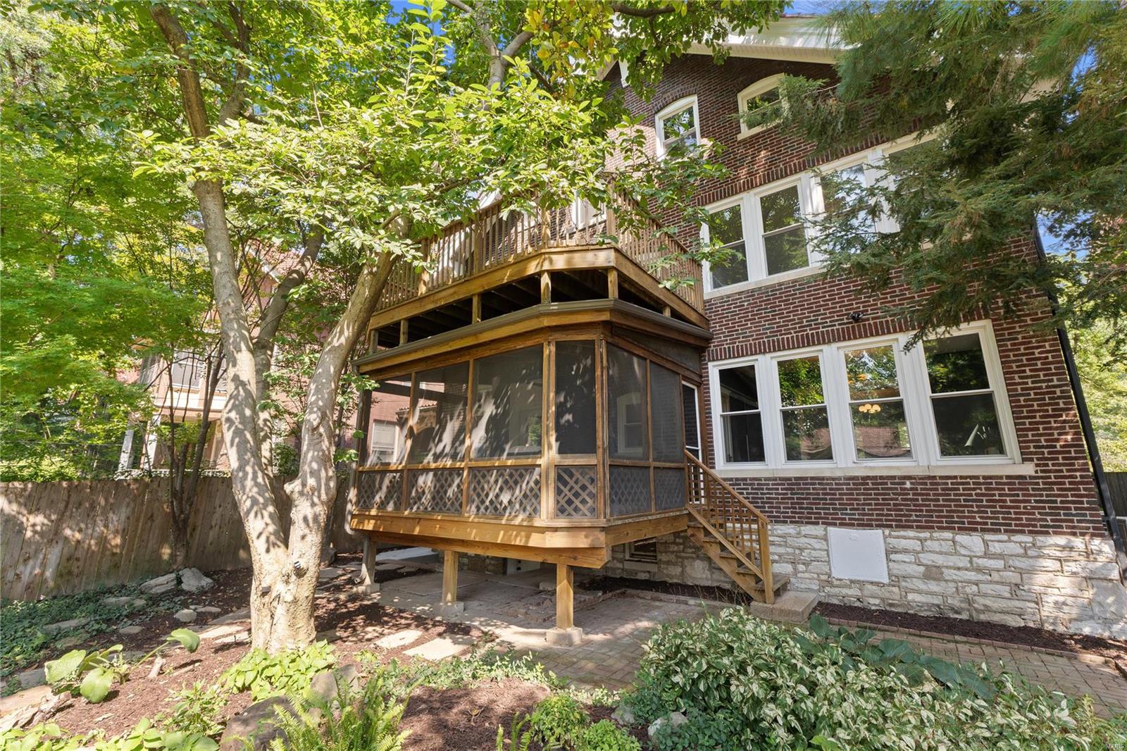 Ames Place - Residential