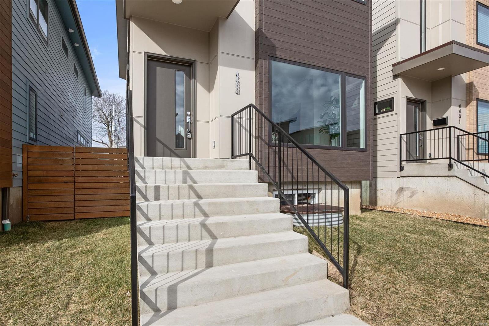 Grove - Residential