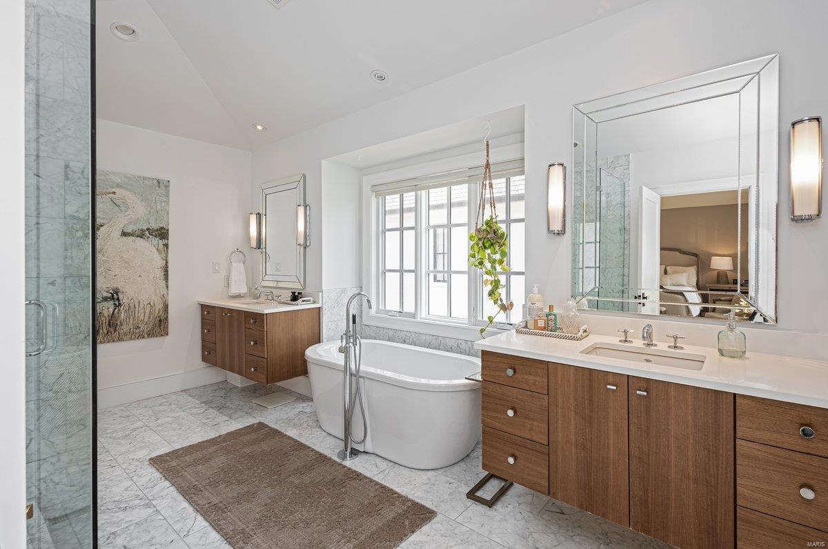 Clayton Gardens - Residential