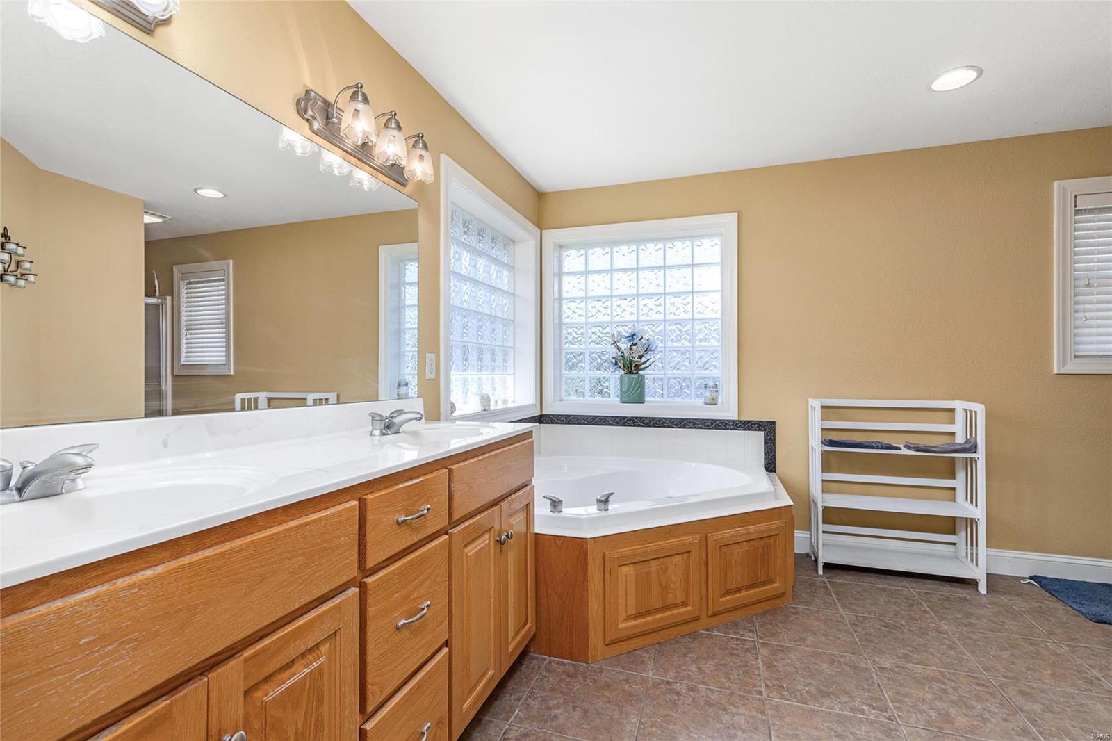 Briar Pointe - Residential