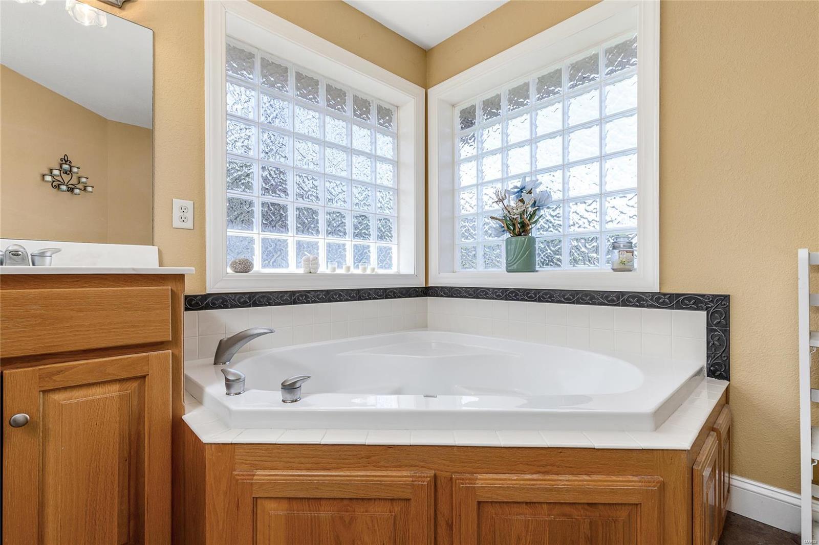 Briar Pointe - Residential