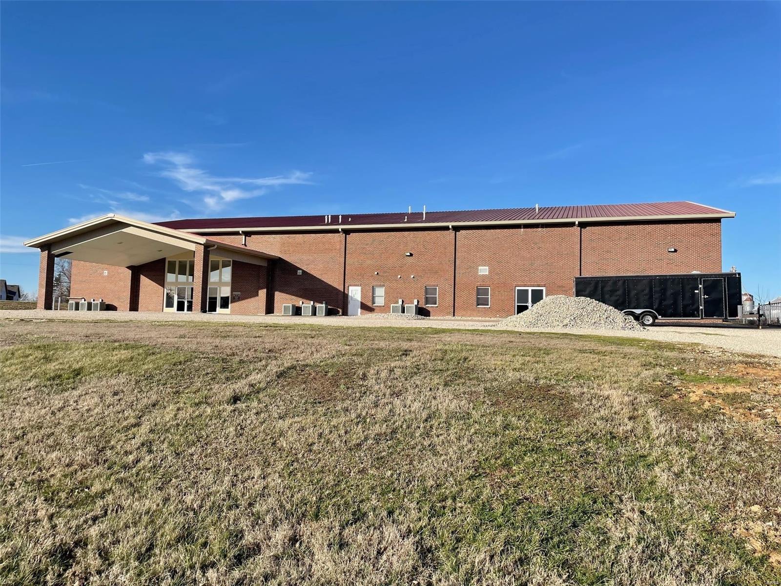 Unknown - Commercial Sale