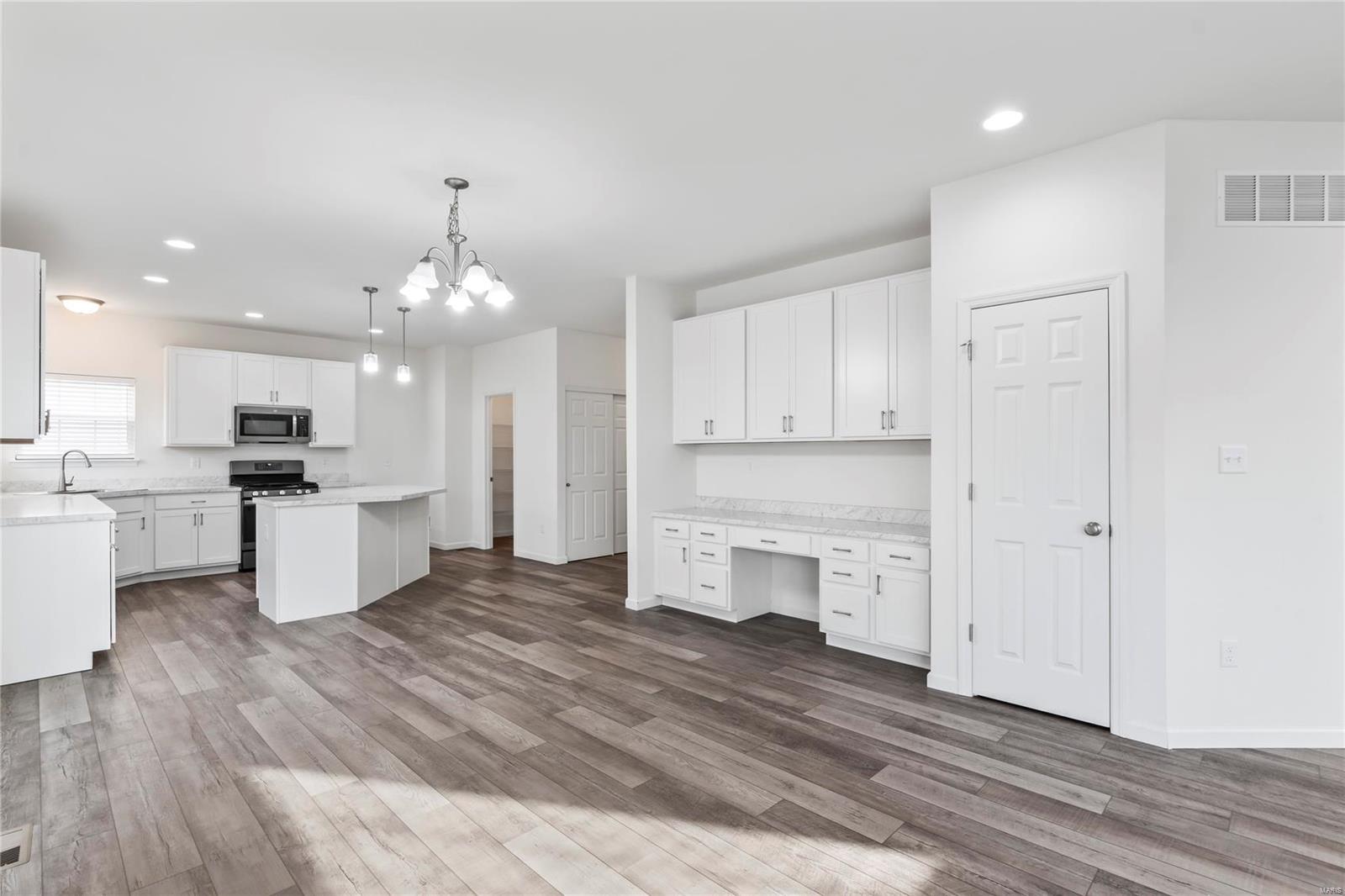 Arbors At The Highlands The - Residential