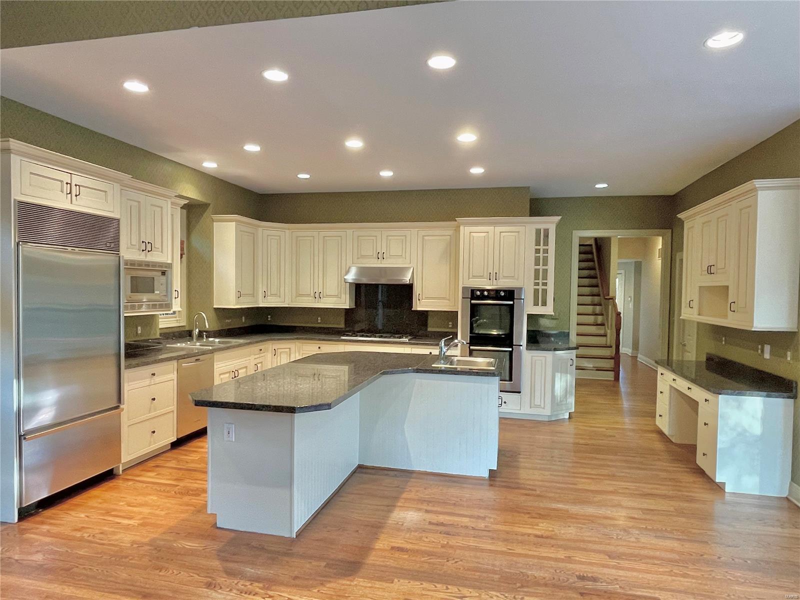 Greystone Six - Residential