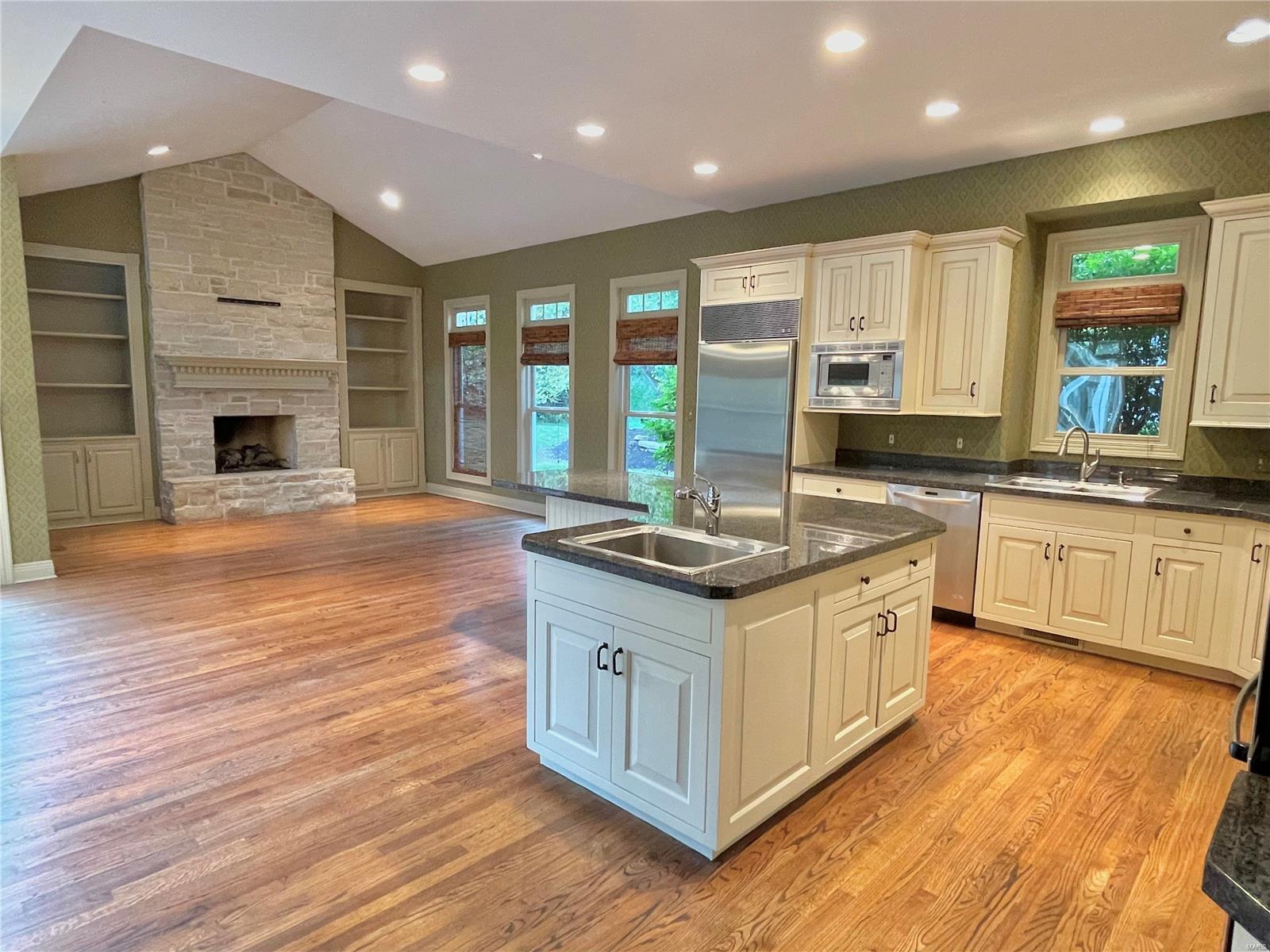 Greystone Six - Residential