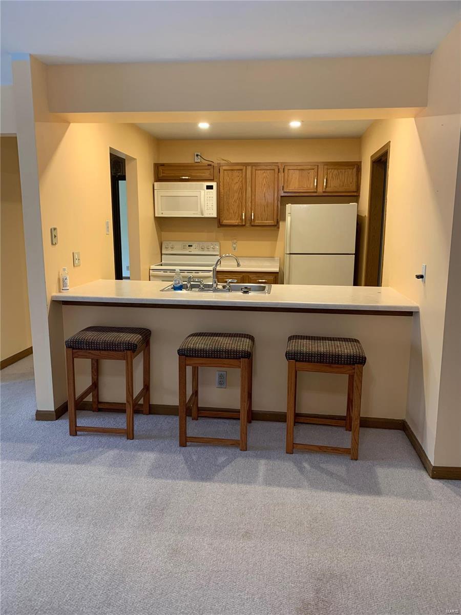 Suncrest Condo Ph Four - Residential