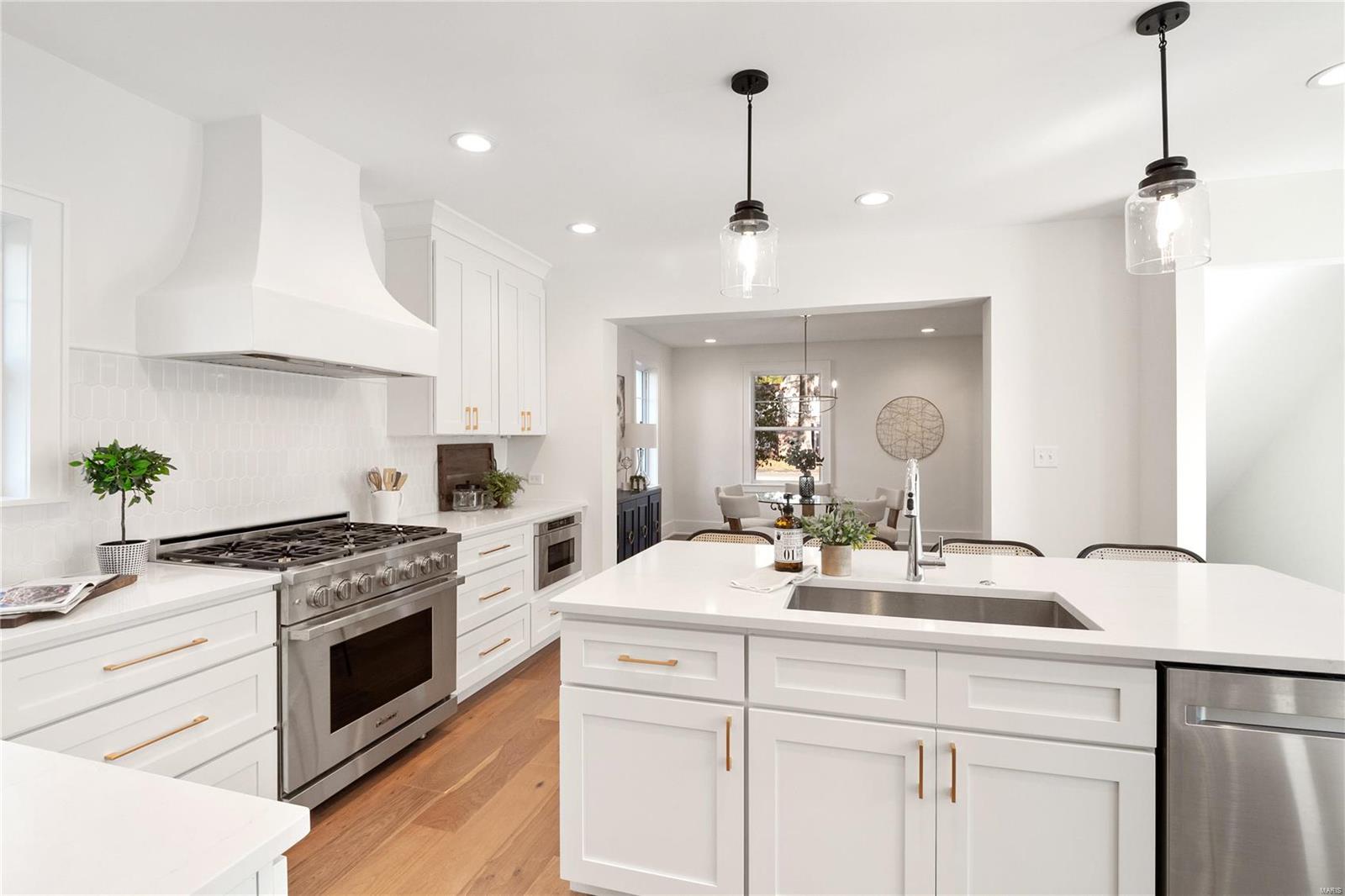 Cambridge Court - Residential