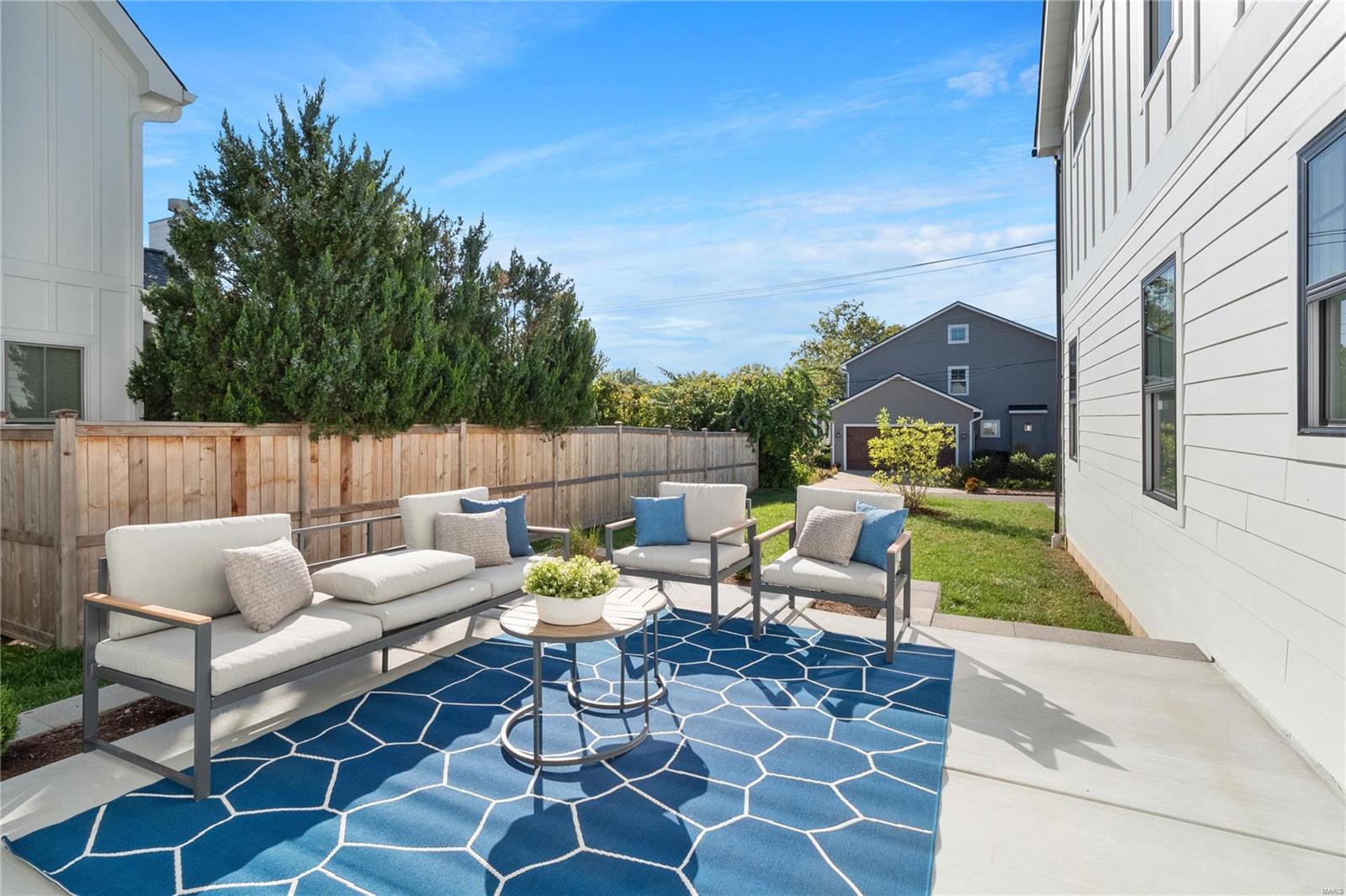 Cambridge Court - Residential