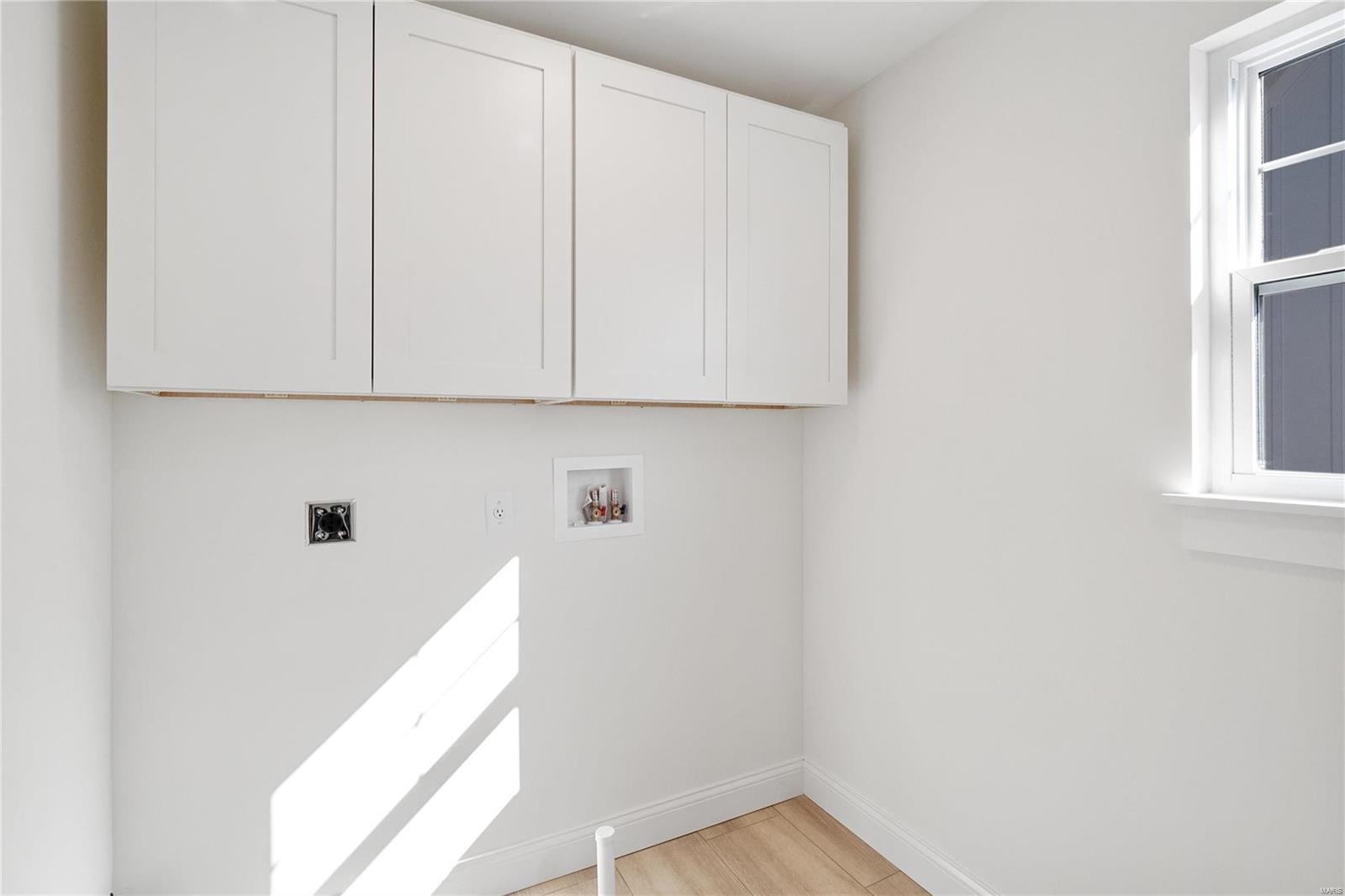 Cambridge Court - Residential