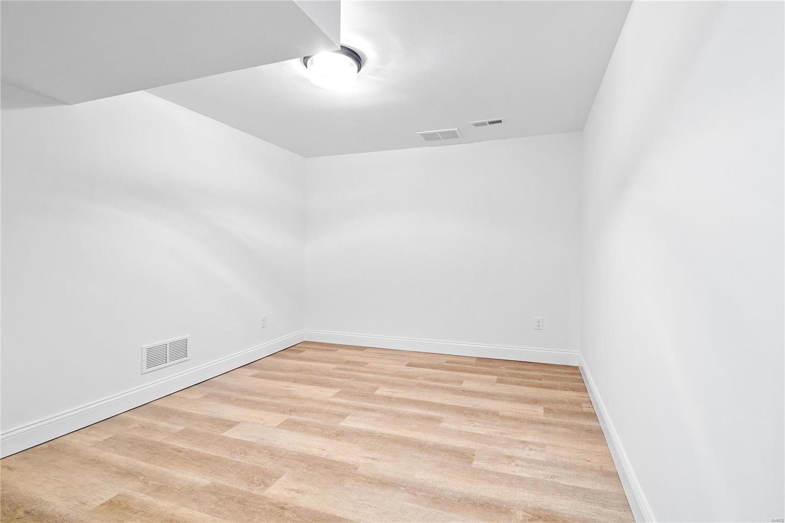 Cambridge Court - Residential