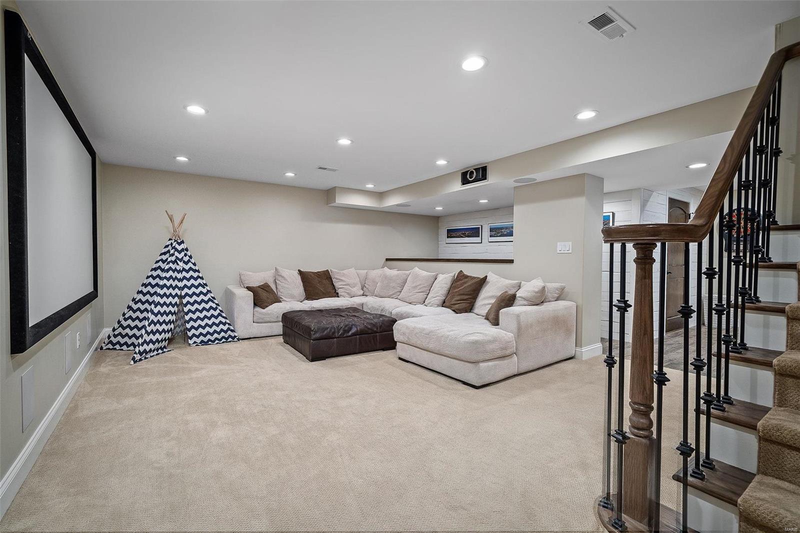 Mason Valley Woods 1 - Residential