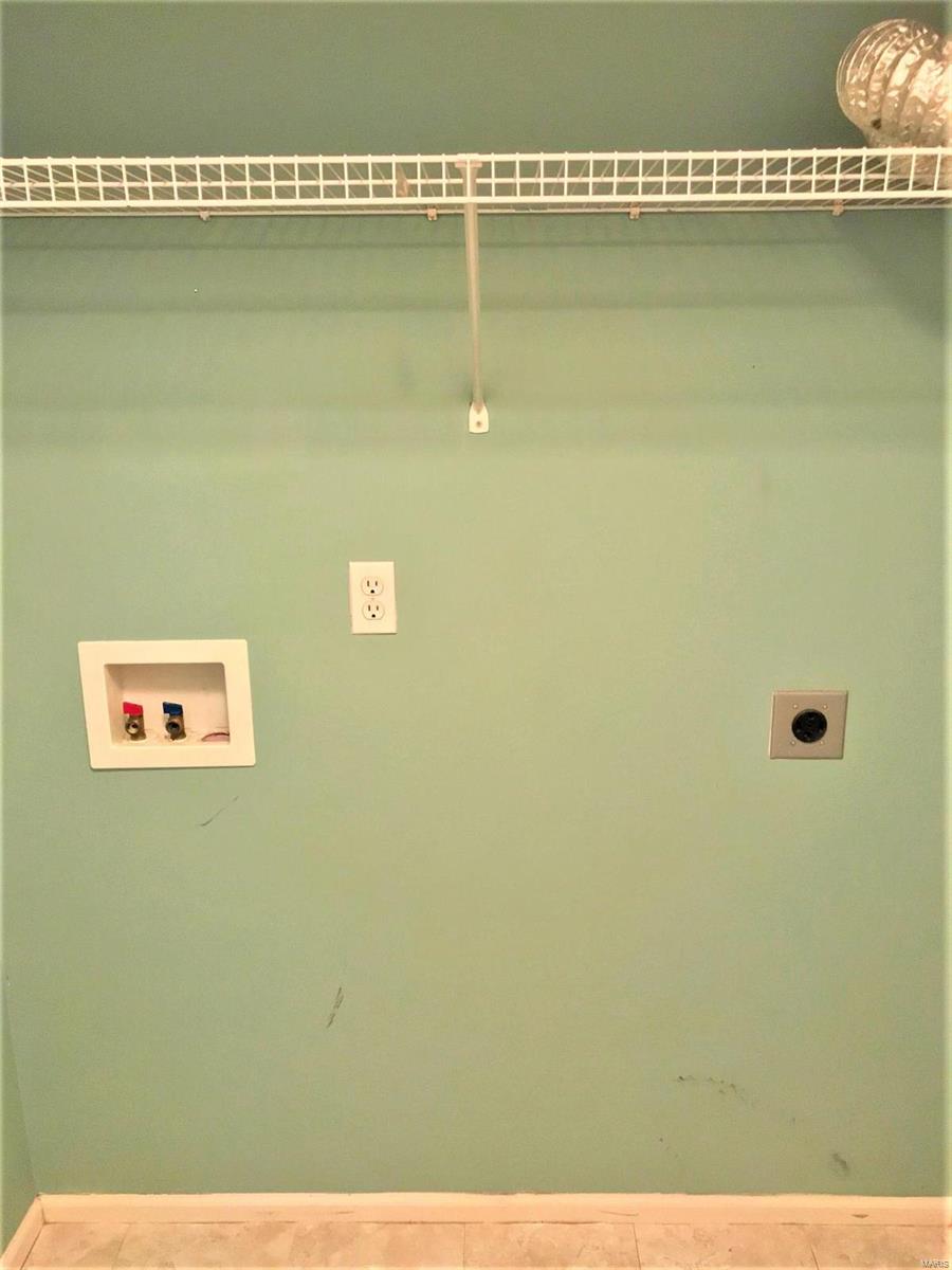 Vlgs Of Stonegate #1 - Residential Lease