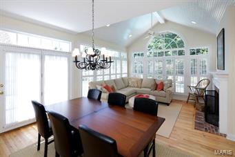 Oakleigh Manor - Residential