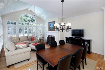 Oakleigh Manor - Residential