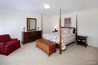 Oakleigh Manor - Residential