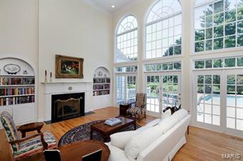 Oakleigh Manor - Residential