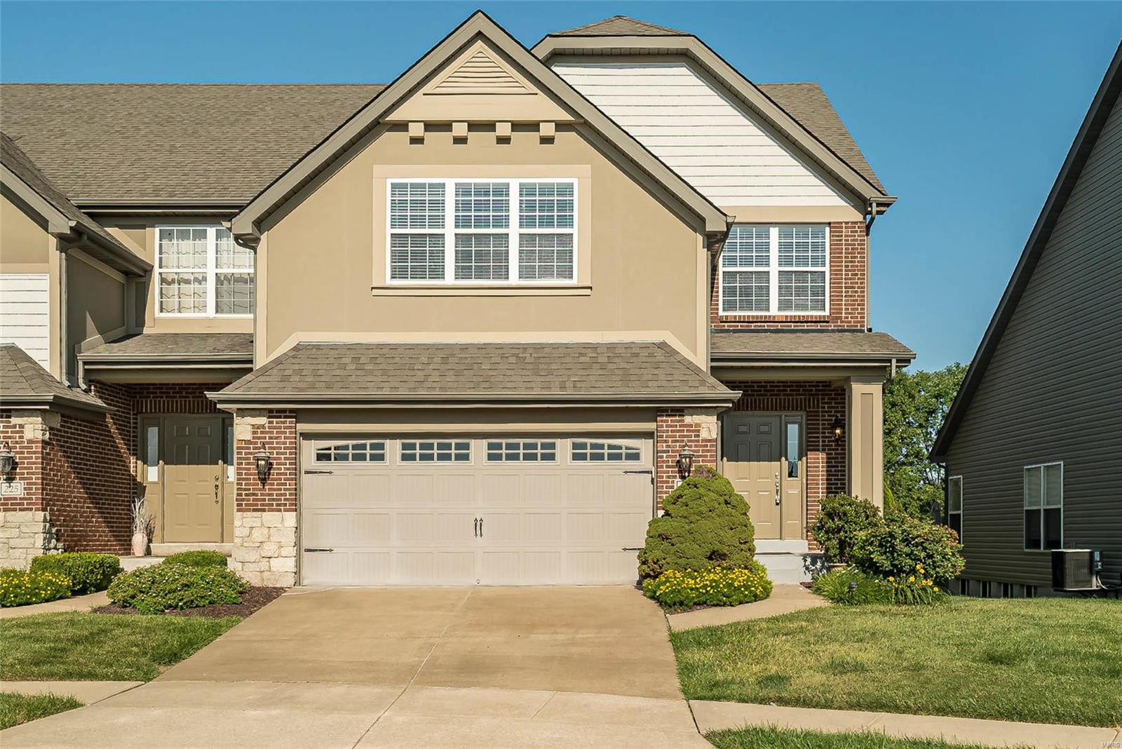 Pointe At Heritage Crossing - Residential