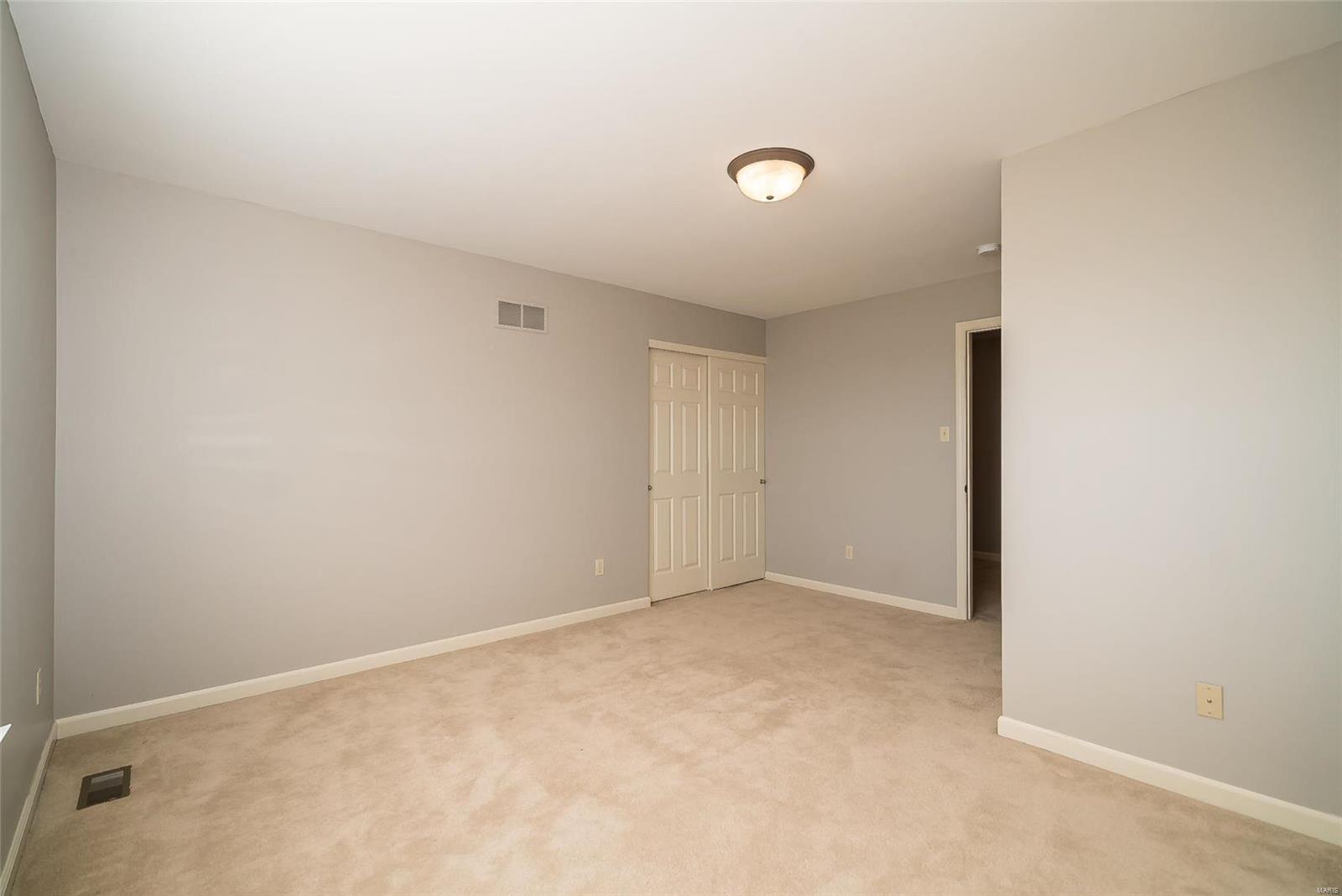 Pointe At Heritage Crossing - Residential