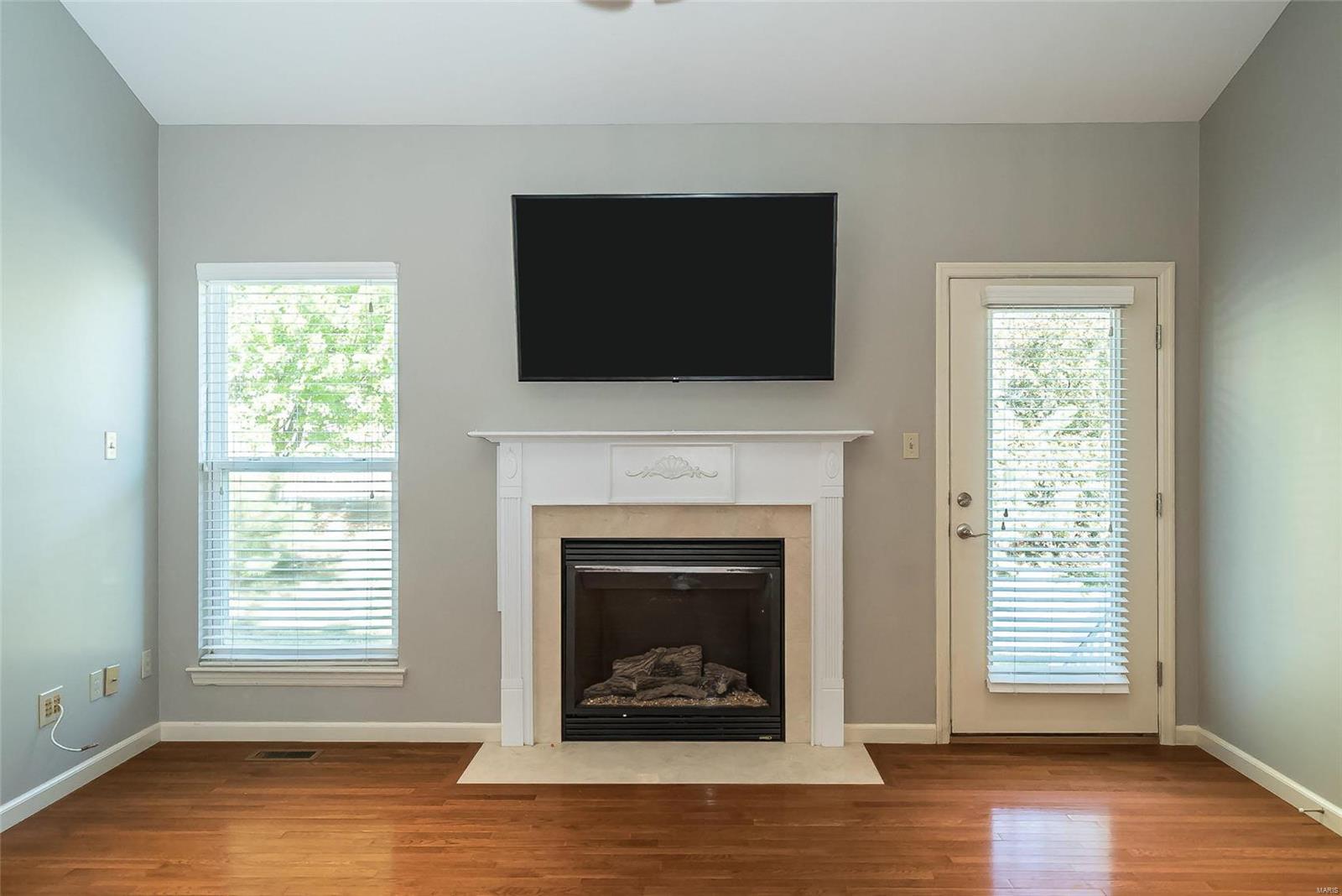 Pointe At Heritage Crossing - Residential