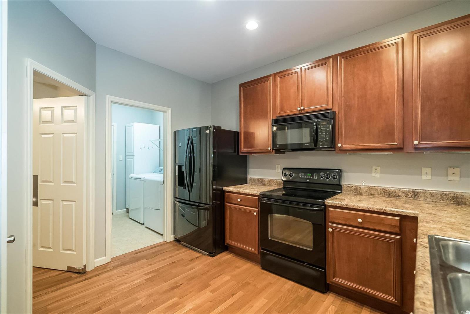 Pointe At Heritage Crossing - Residential