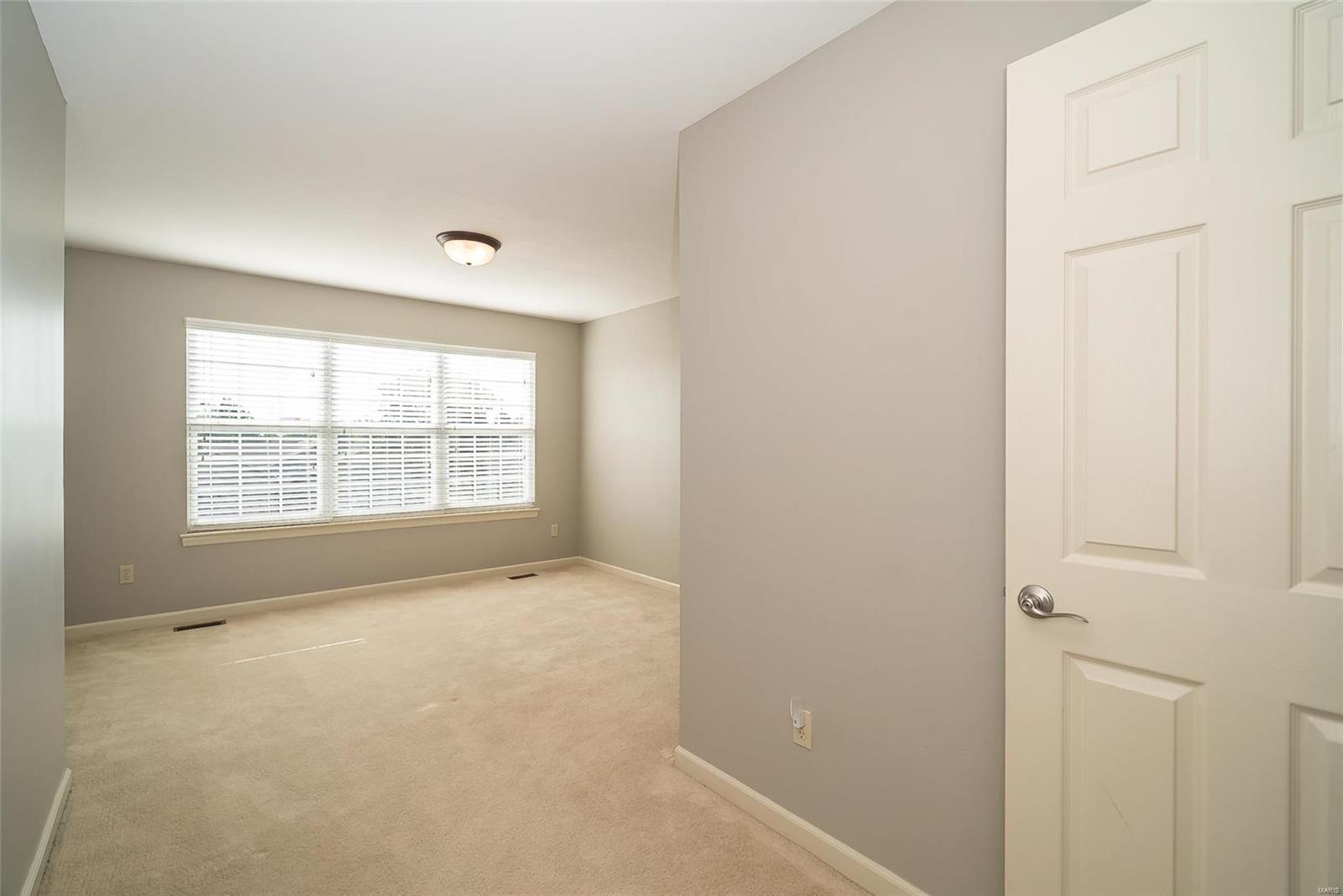 Pointe At Heritage Crossing - Residential