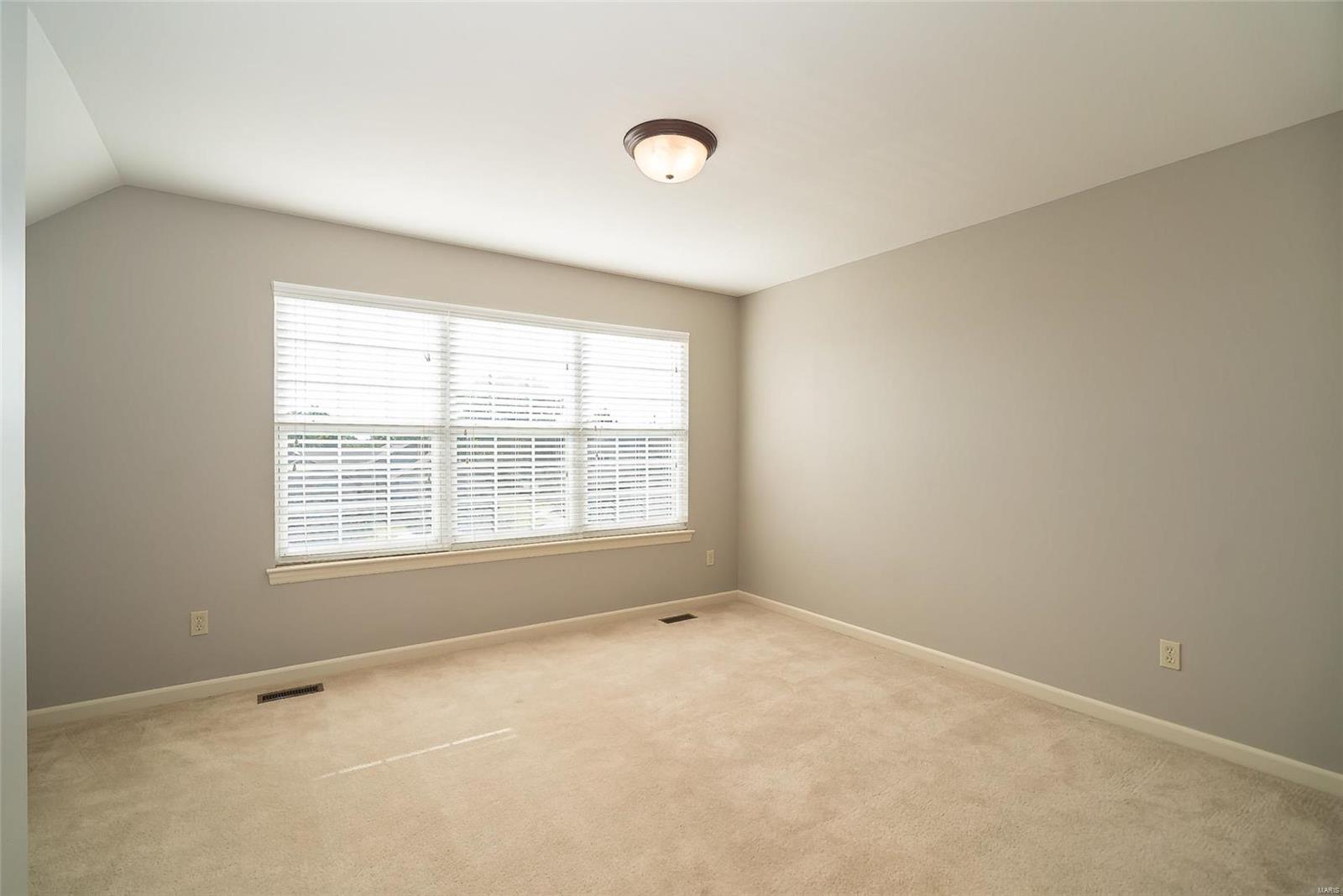 Pointe At Heritage Crossing - Residential