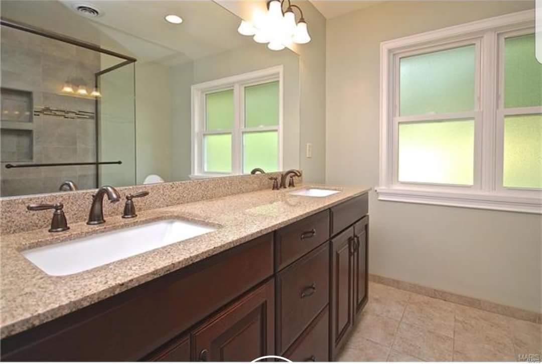 Berkshire Lts 56 Thru 59 & 66 Thru 84 - Residential Lease