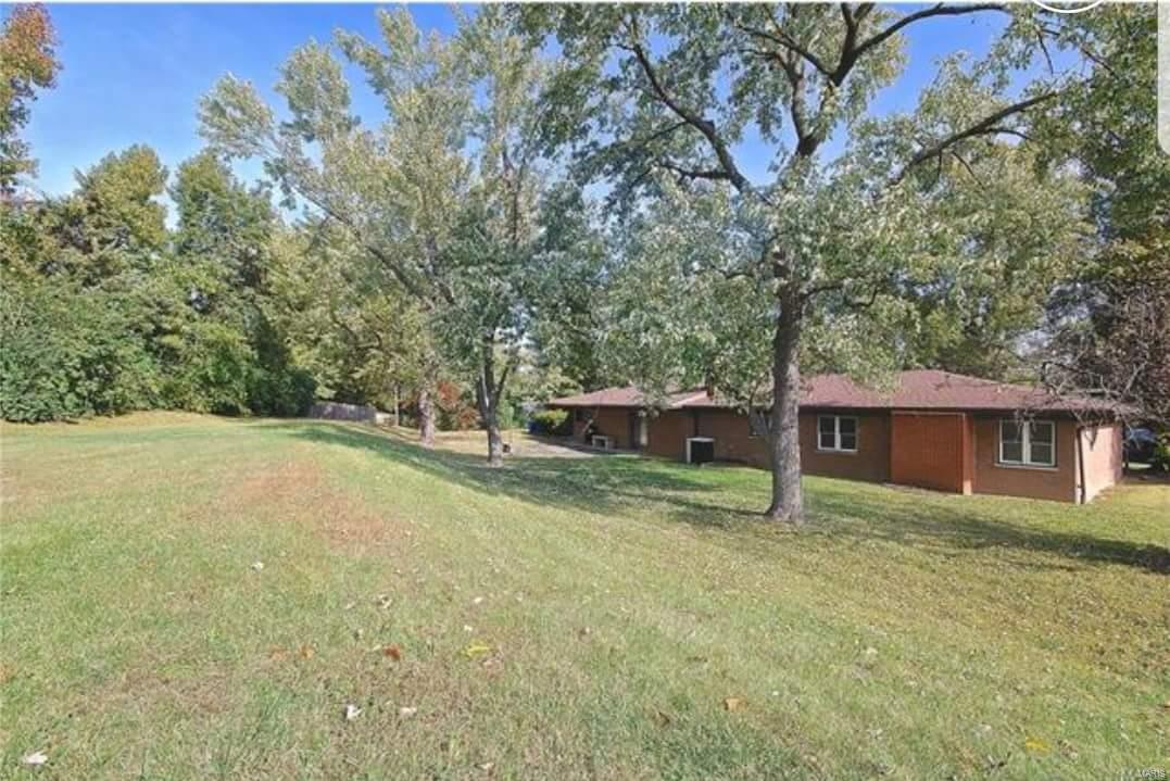 Berkshire Lts 56 Thru 59 & 66 Thru 84 - Residential Lease