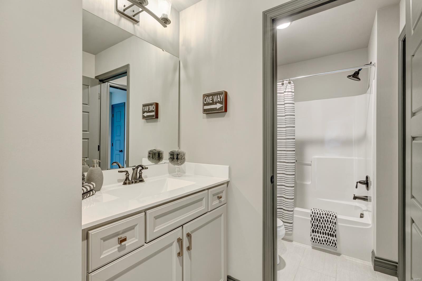 Bur Oaks - Residential