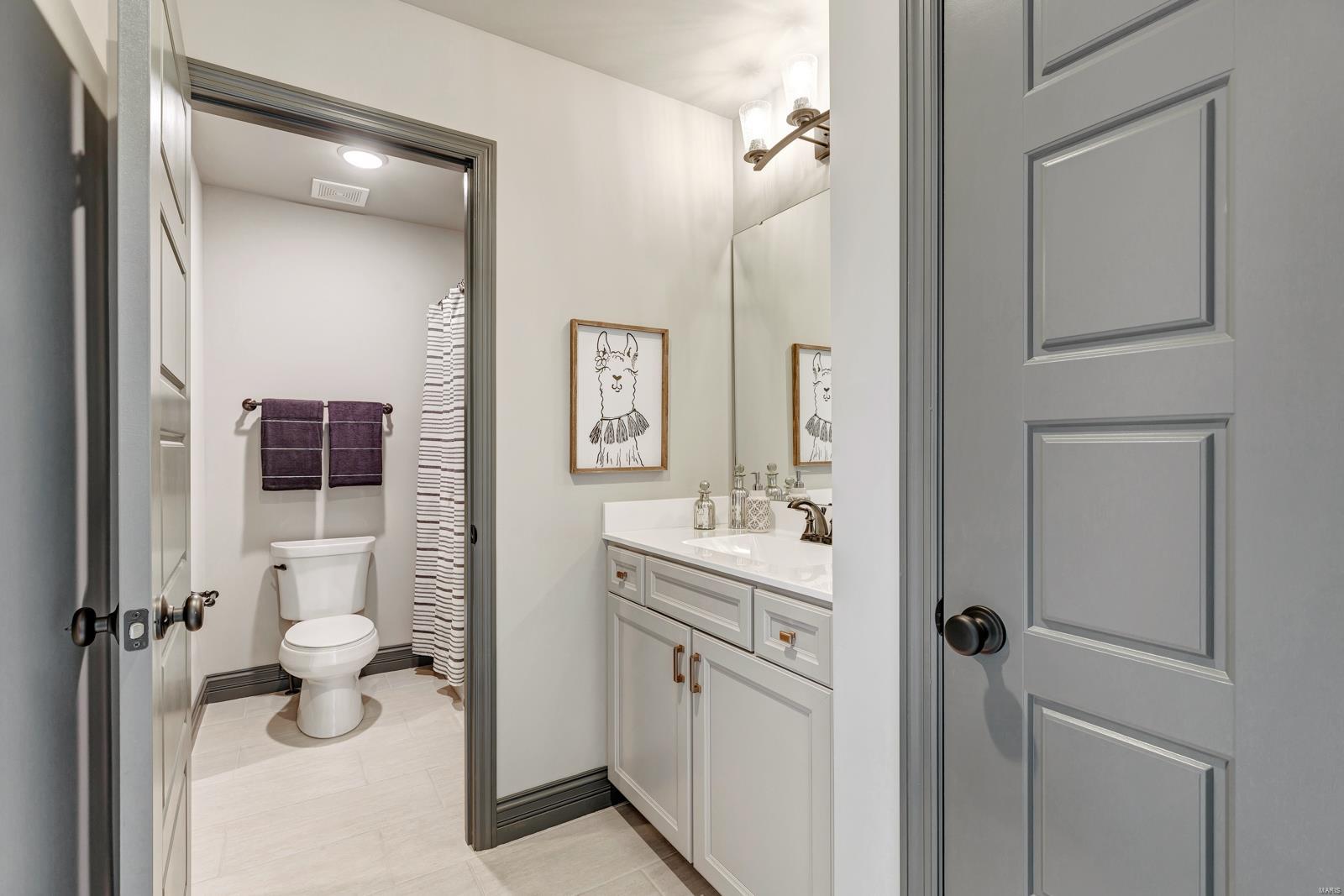 Bur Oaks - Residential