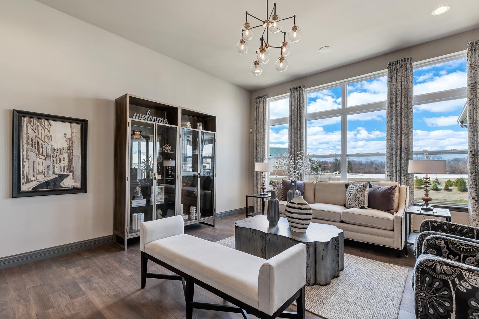 Bur Oaks - Residential