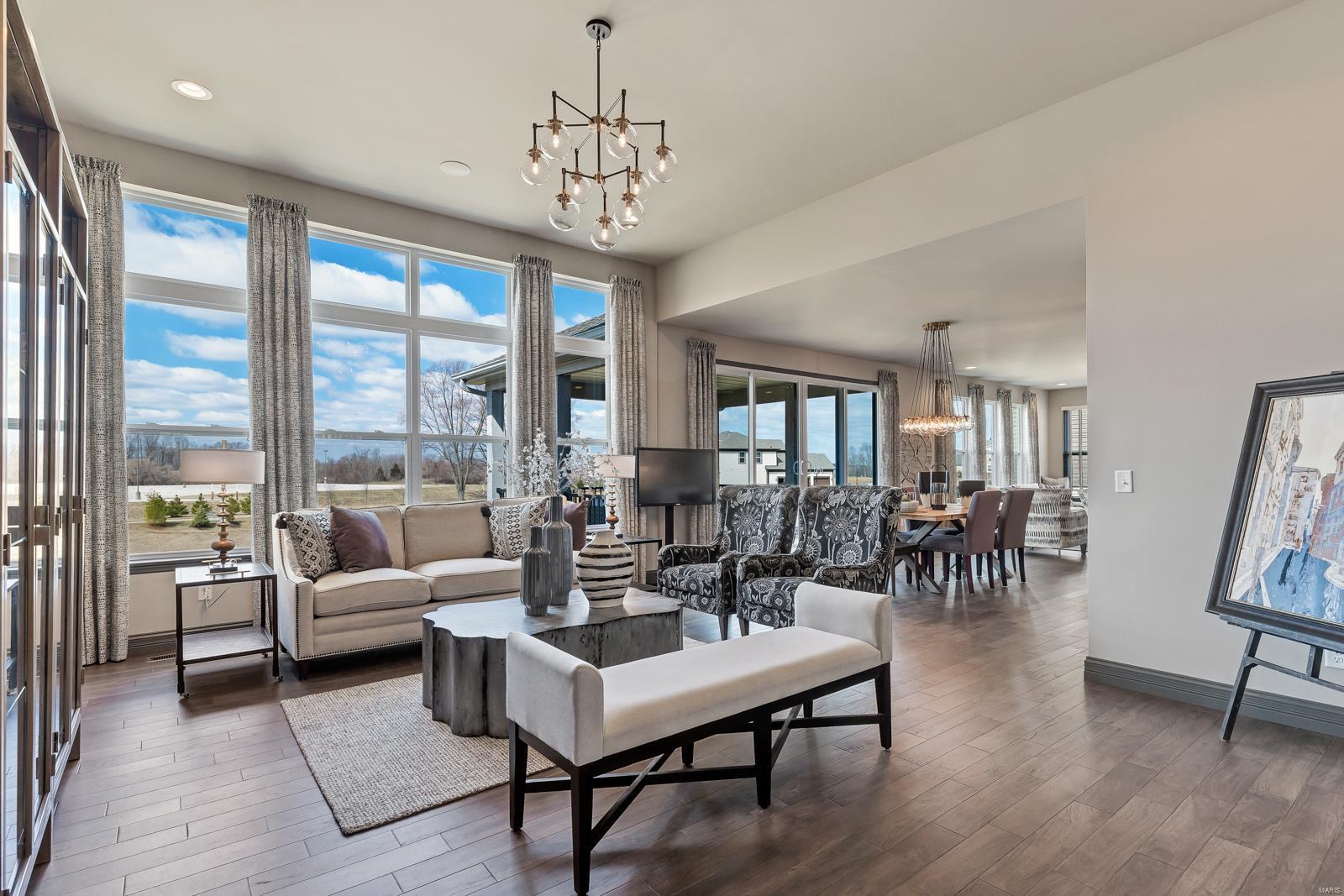 Bur Oaks - Residential