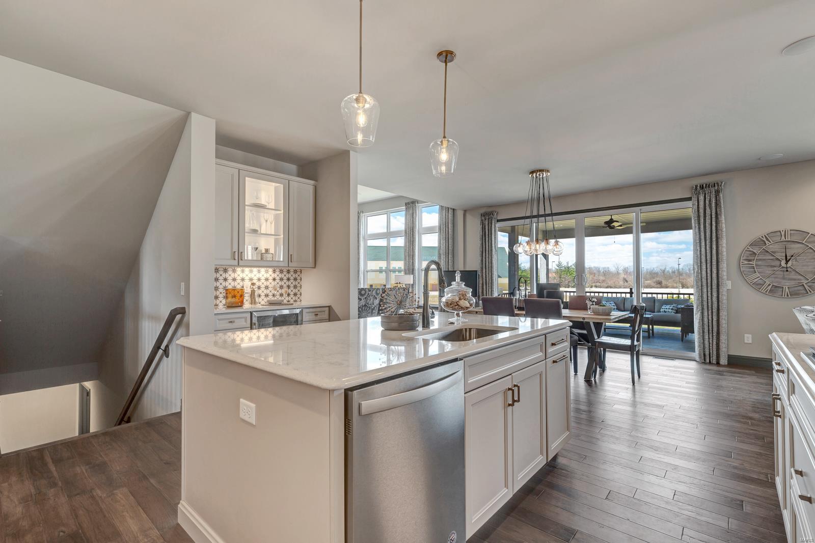 Bur Oaks - Residential