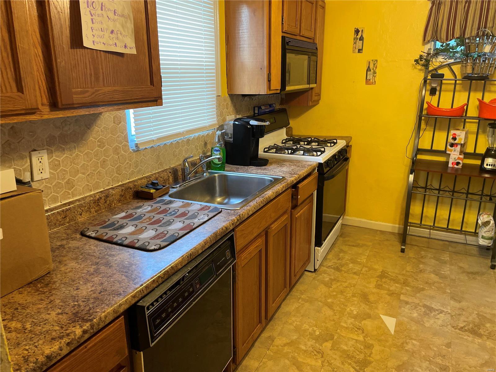 Shields & Ashby 2nd To Ferguson - Residential