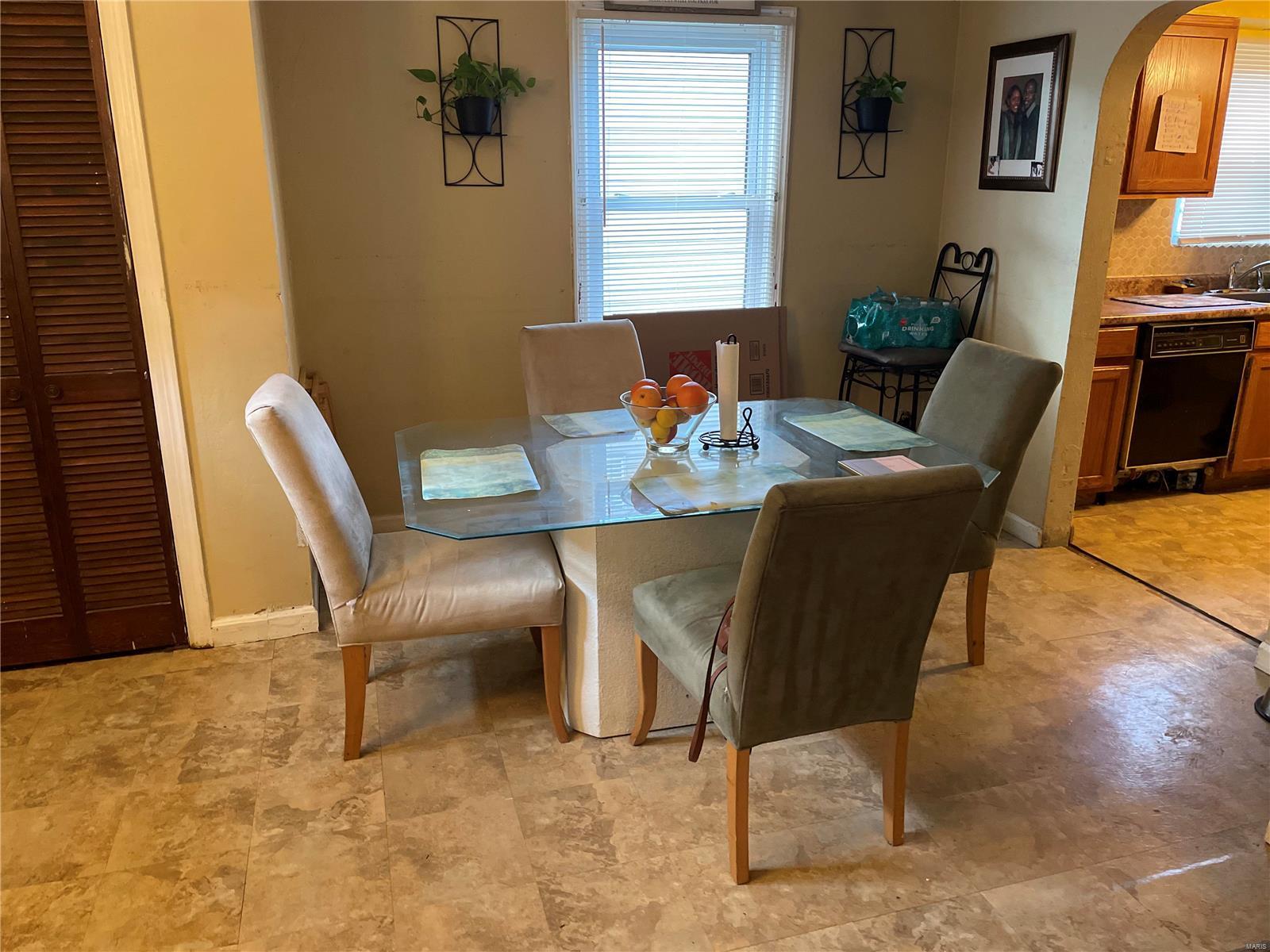 Shields & Ashby 2nd To Ferguson - Residential