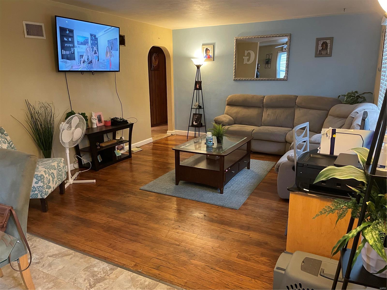 Shields & Ashby 2nd To Ferguson - Residential