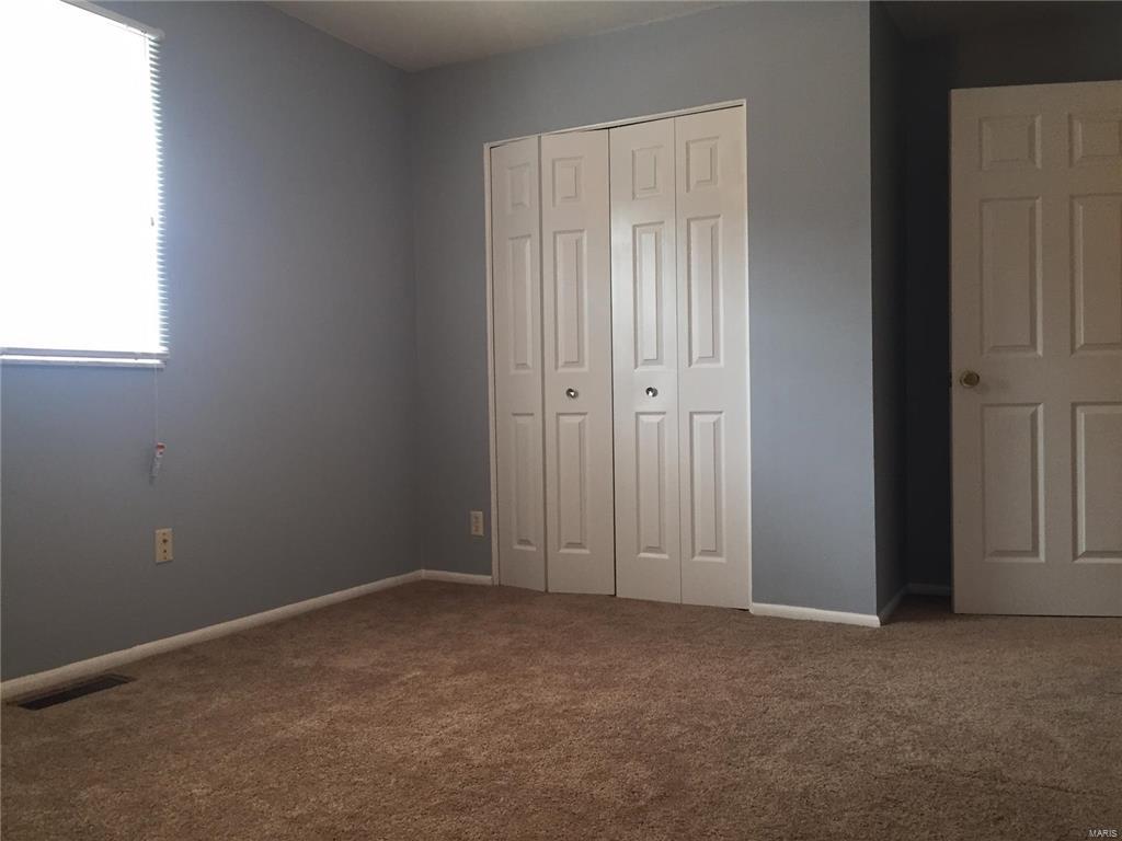 - - Residential Lease