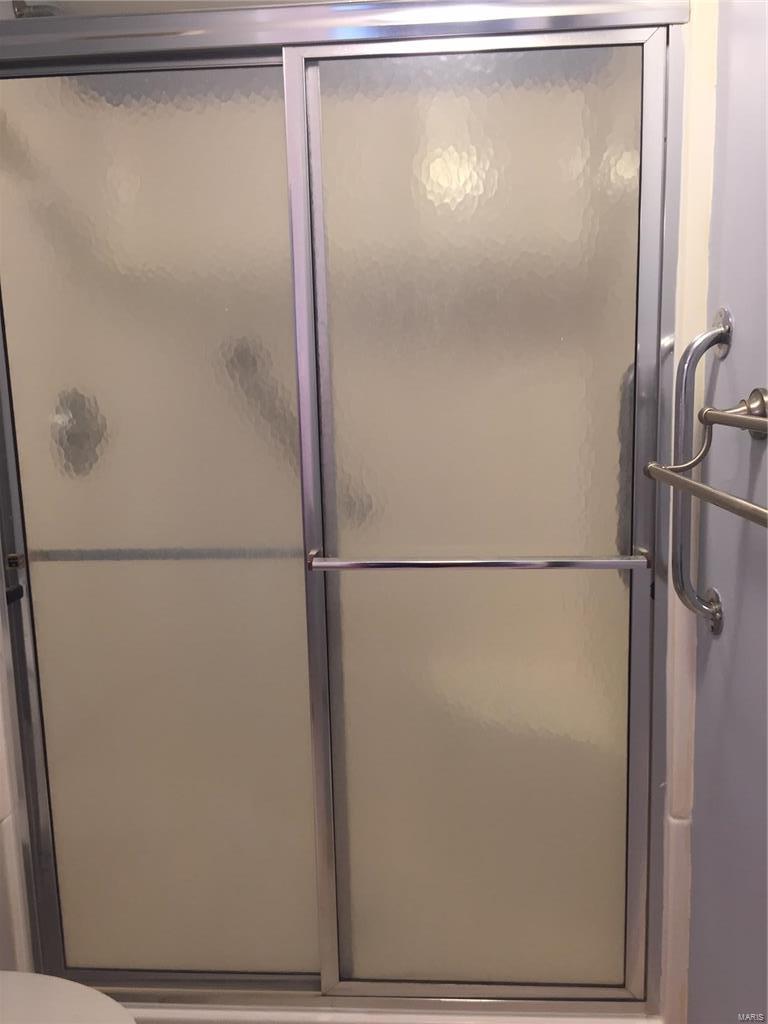 - - Residential Lease