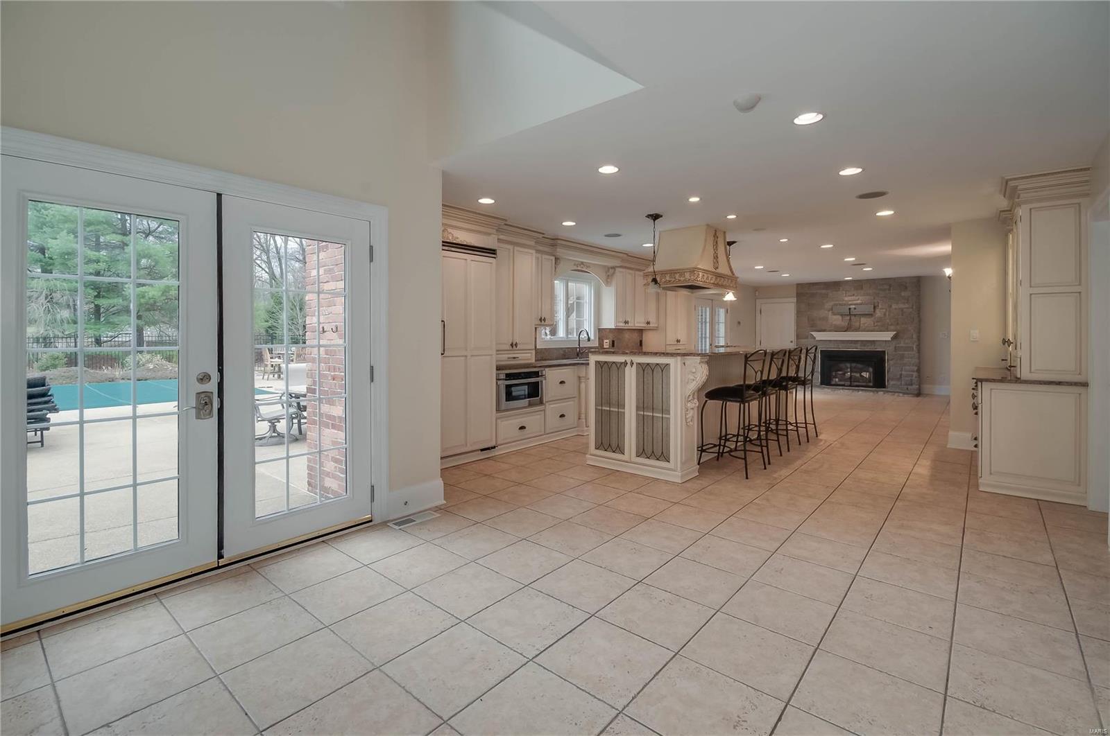 Bellerive Country Club Grounds - Residential