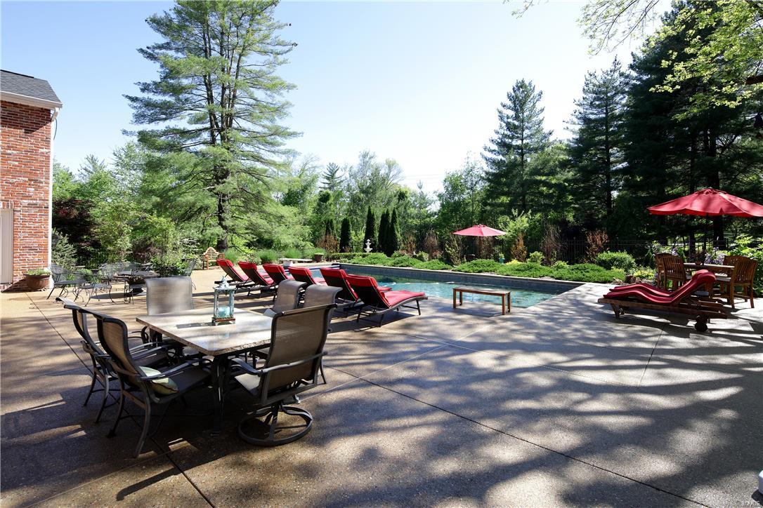 Bellerive Country Club Grounds - Residential