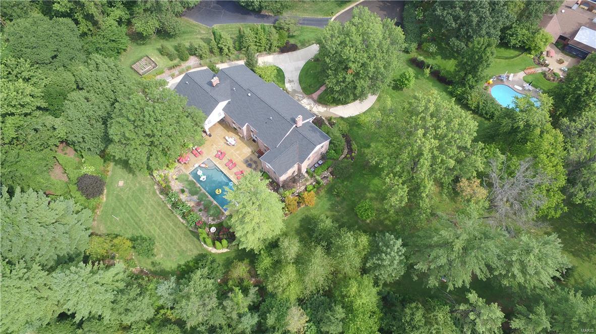 Bellerive Country Club Grounds - Residential