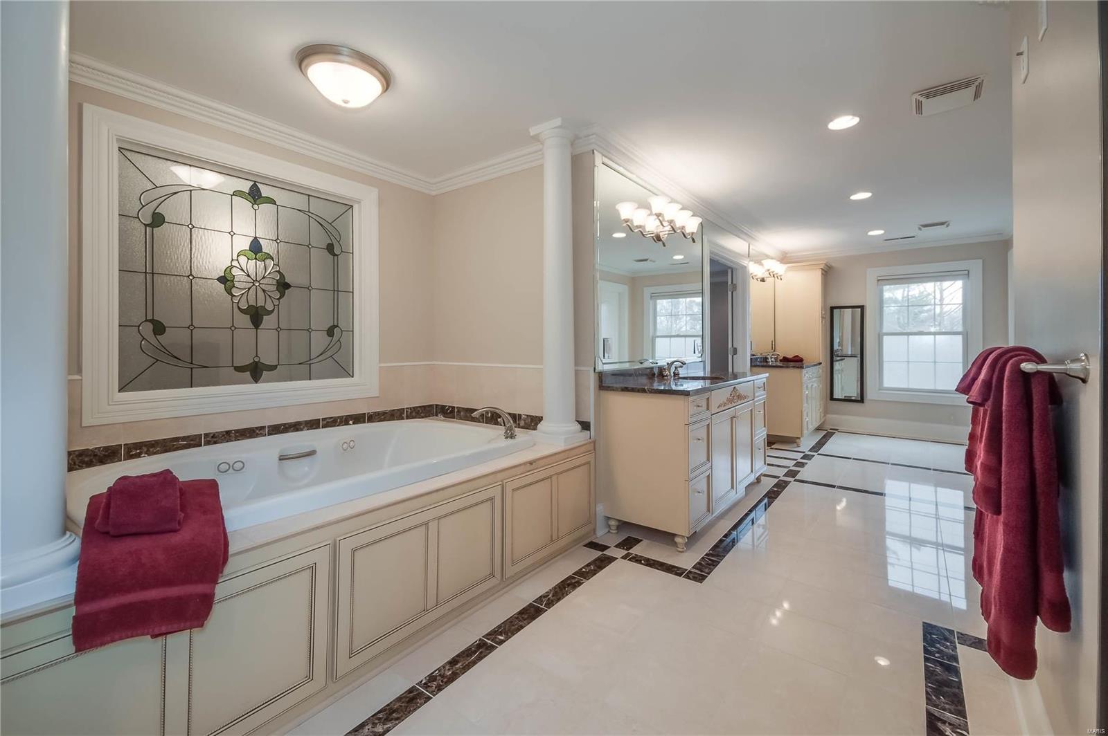 Bellerive Country Club Grounds - Residential