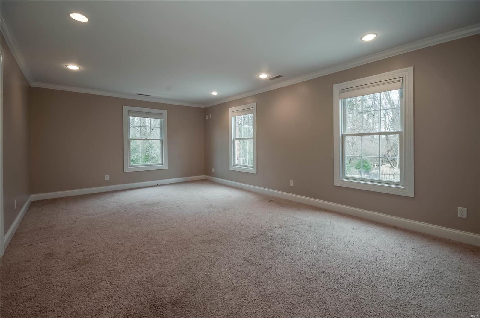 Bellerive Country Club Grounds - Residential