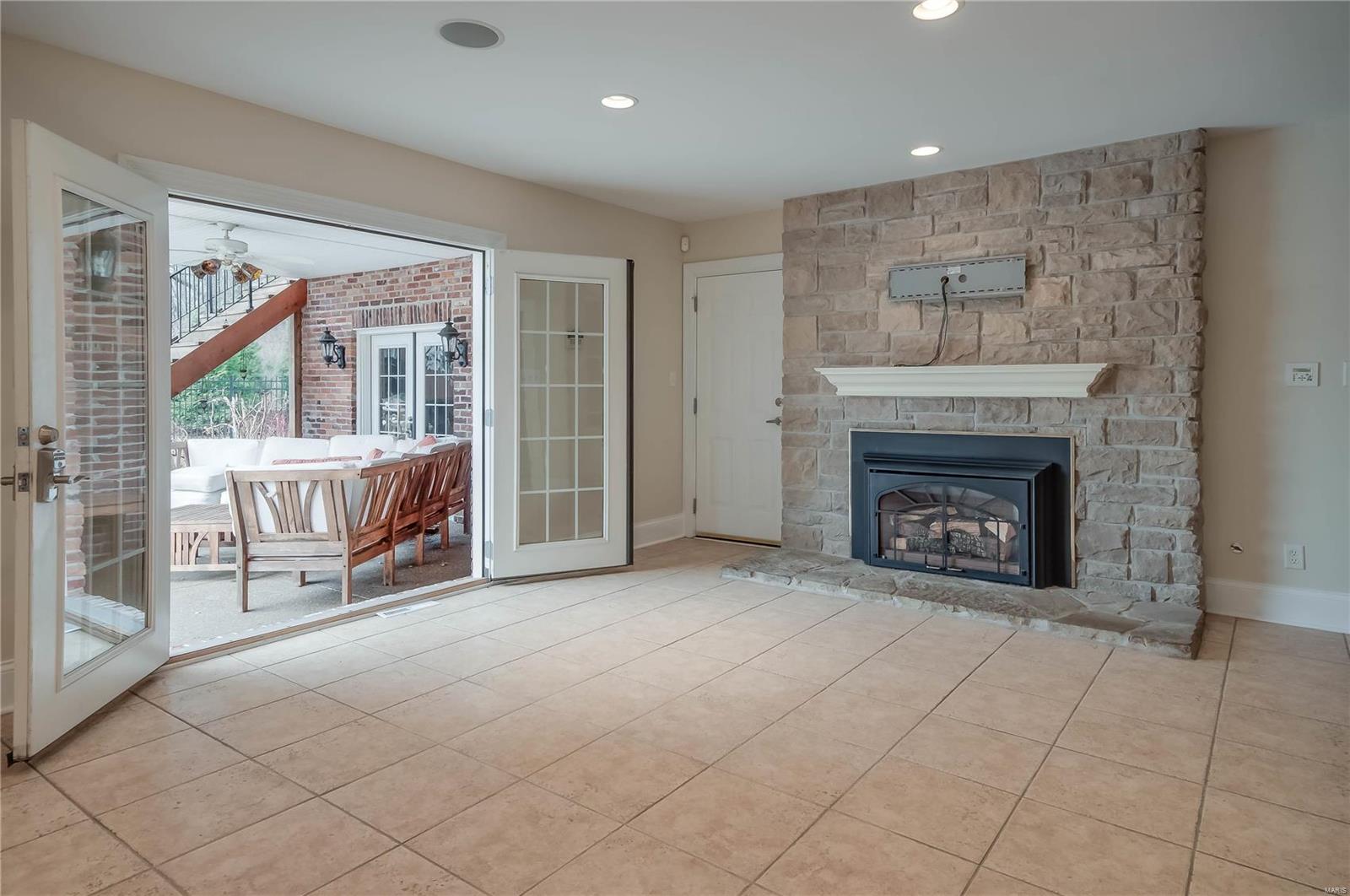 Bellerive Country Club Grounds - Residential