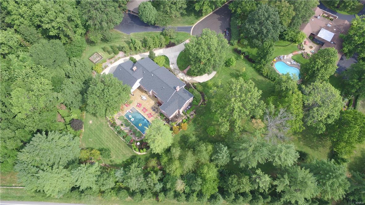 Bellerive Country Club Grounds - Residential