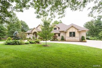 Ladue Meadows - Residential