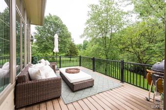 Ladue Meadows - Residential